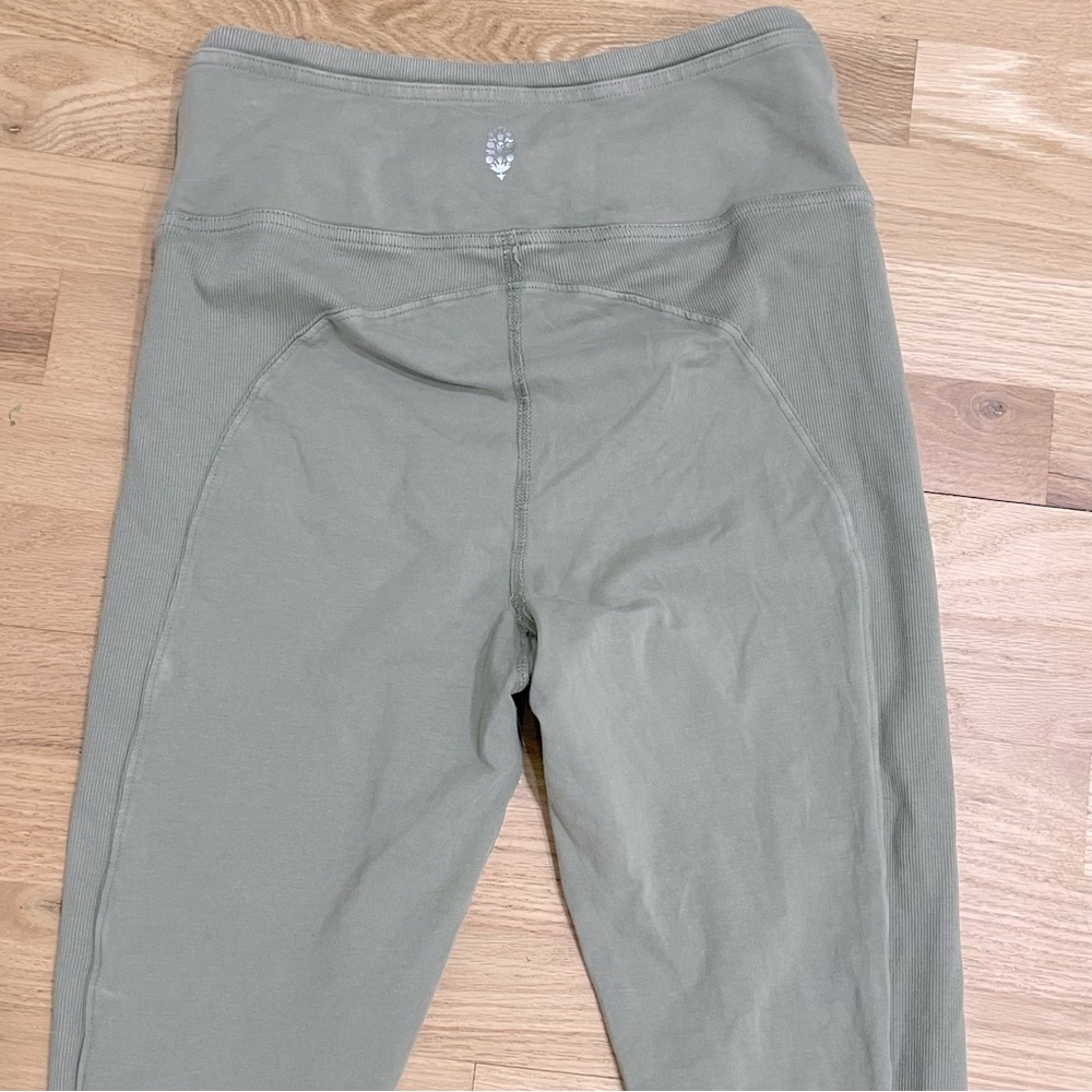 Free People Movement Jogger:leggings SIZE M - Picture 8 of 12
